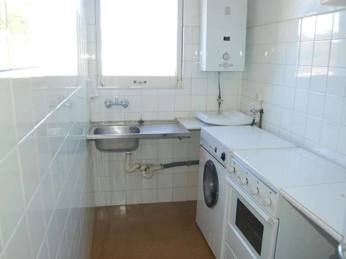 Pompeu Fabra - Apartamento Luminoso A 300 M. De La Playa De Grifeu. - Es-228-26 Llanca 0*,